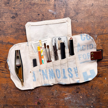 Sendak Nutshell Artist Roll with Vintage Feedsack: Blue Letters