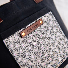 Pipit Tote with 1930s Scrap Bundles: Clara