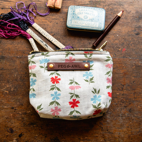 Saver Pouch with Vintage Scrap Bundle: Lera