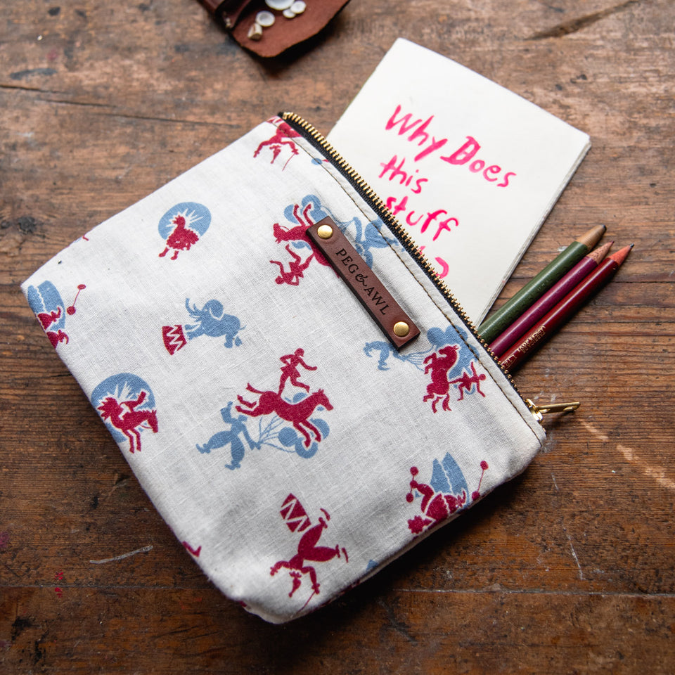 Keeper Pouch with Mid-Century Feedsack: Eveline