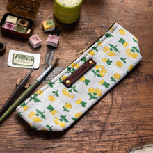 Drafter Pouch with Mid-1900s Feedsack: Sabine