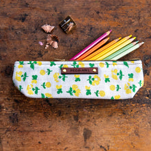 Drafter Pouch with Mid-1900s Feedsack: Sabine