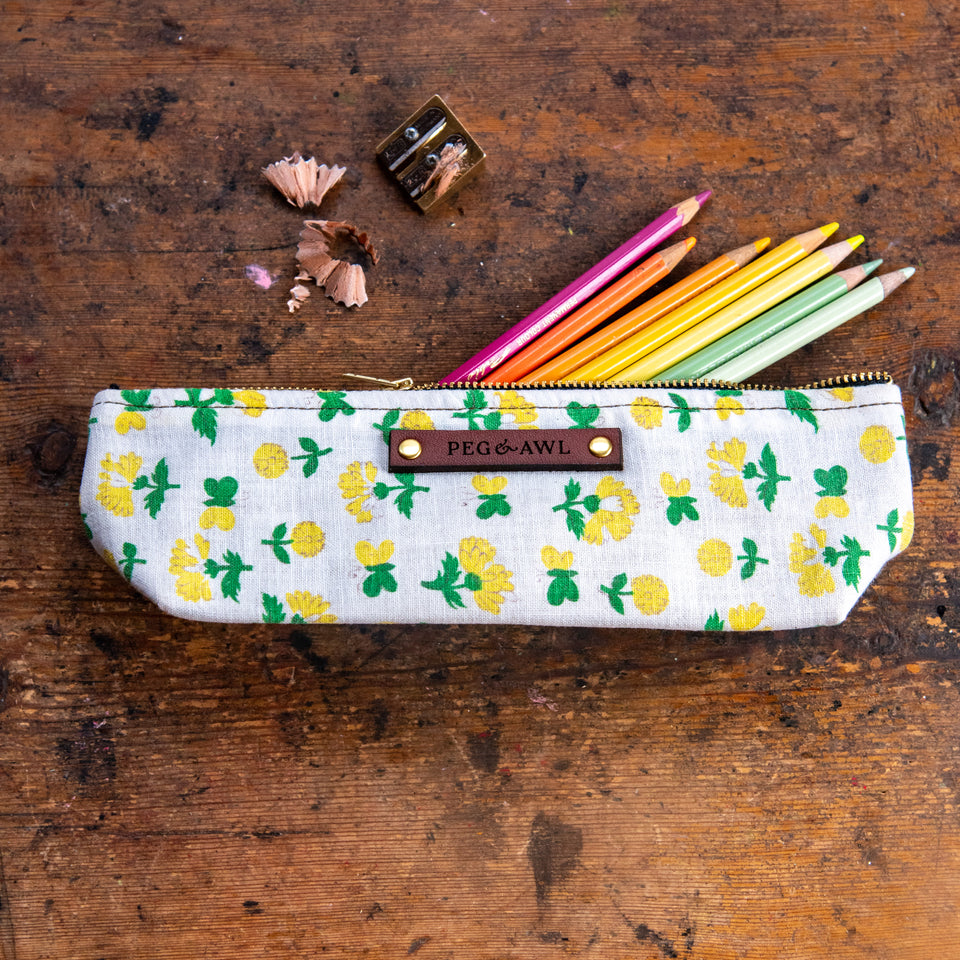 Drafter Pouch with Mid-1900s Feedsack: Sabine