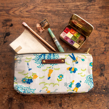 Scholar Pouch with Mid-Century Cotton Print: Eddie