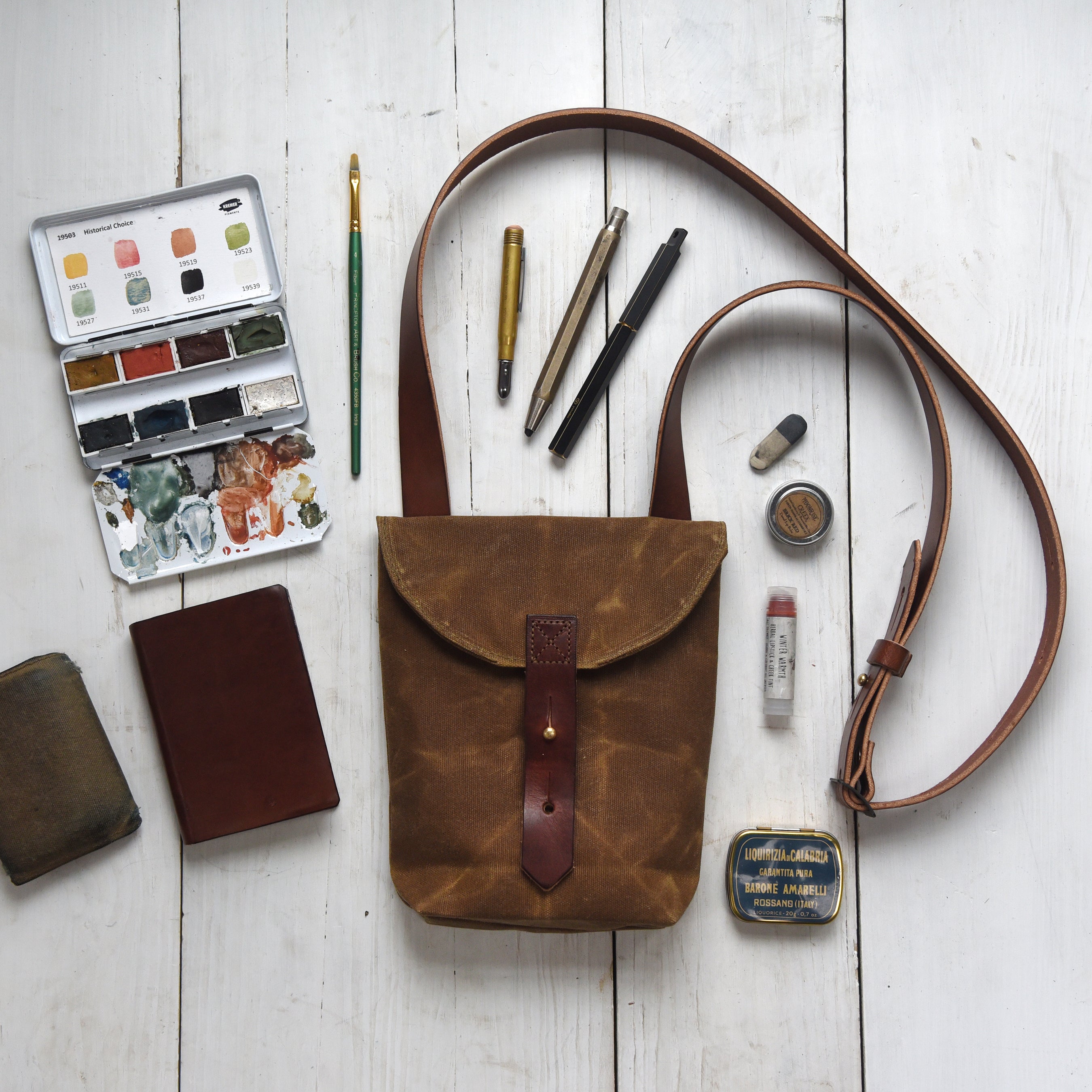 The Small Hunter Satchel