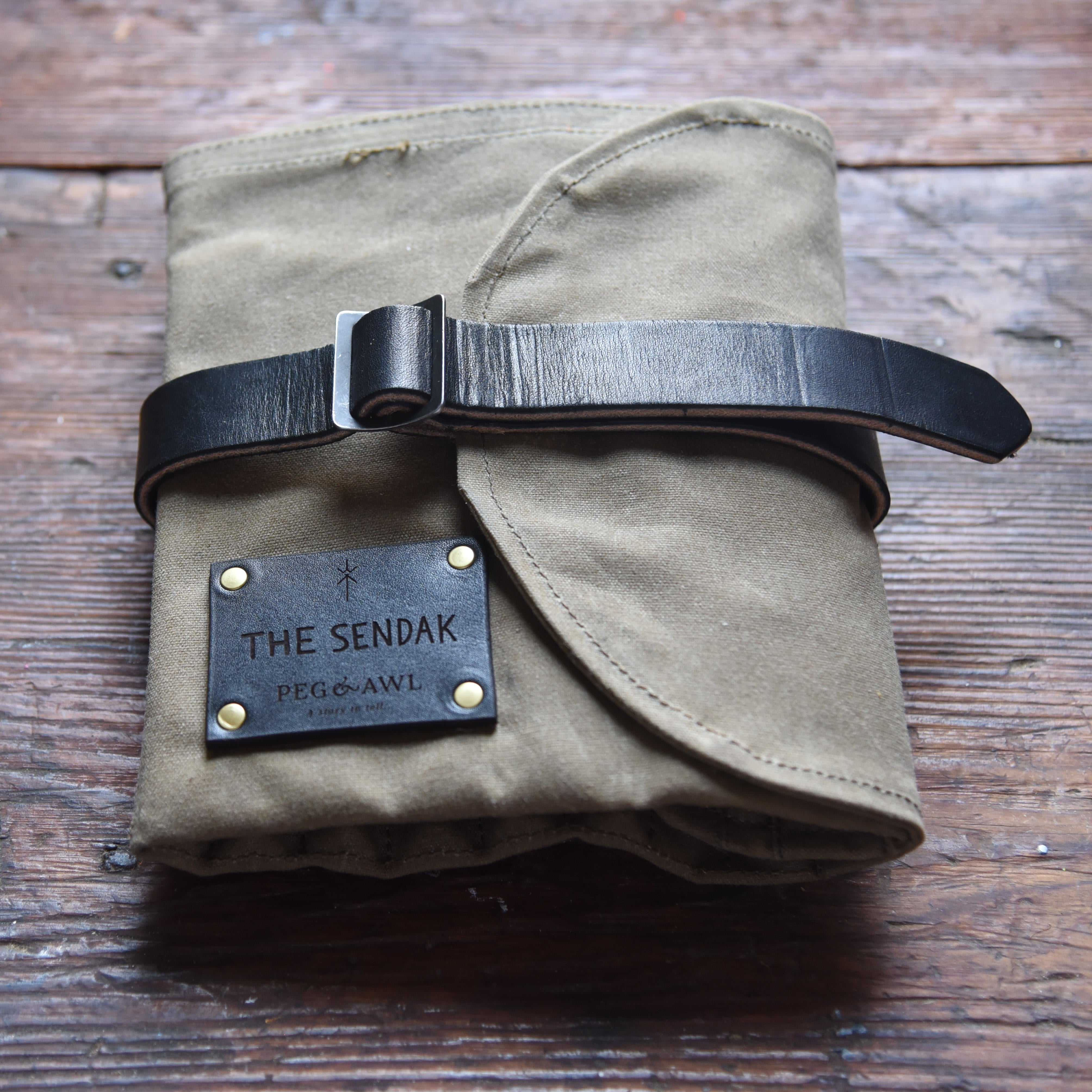 /color-Truffle with Black Leather